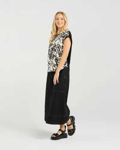 Model wearing Street Blossoms Tatum Top By Et Alia Available at Beetees Nelson
